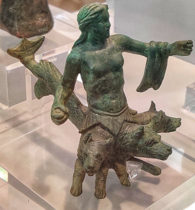 Scylla figurine, late 4th BC. National Archaeological Museum in Athens.